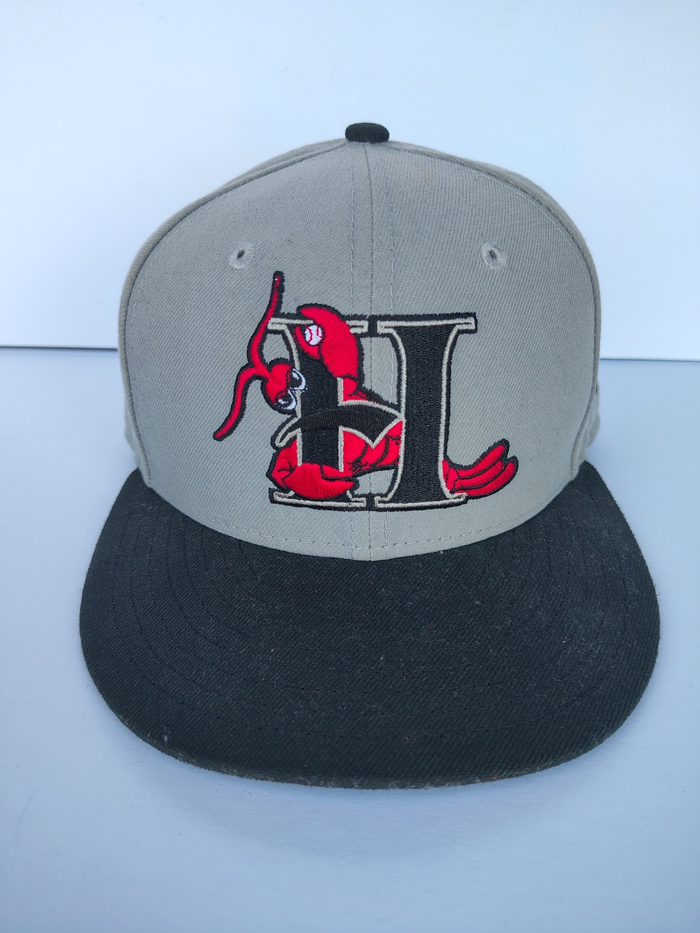 New Era Two-Tone Gray and Black Snapback Hat with Red Lobster Patch